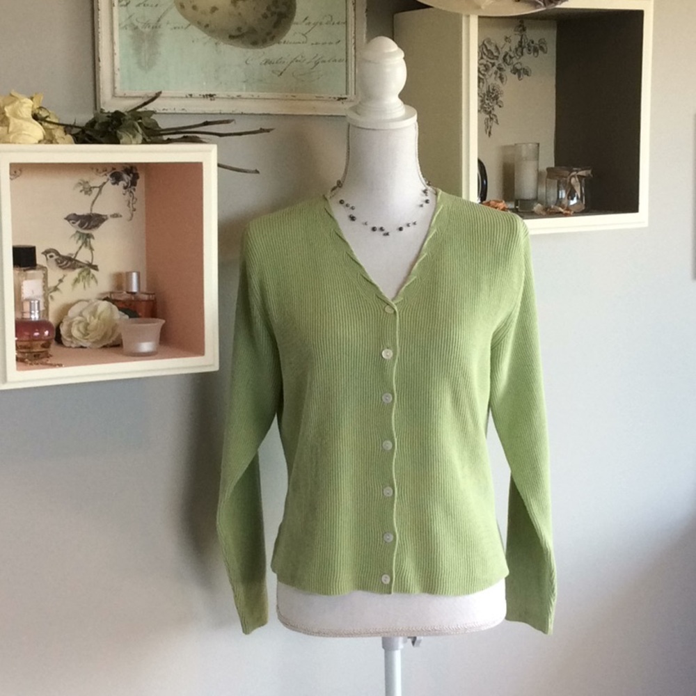 VINTAGE ‘90s LAURA ASHLEY Cardigan